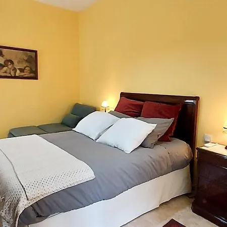 Apartment Atico Joaquin Costa 15 Alameda De Hercules *